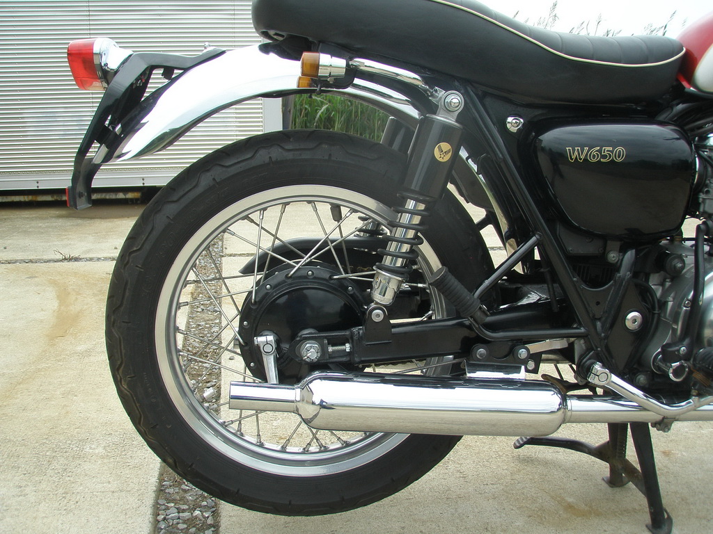 Купить мотоцикл Kawasaki W650 2006 фото 15